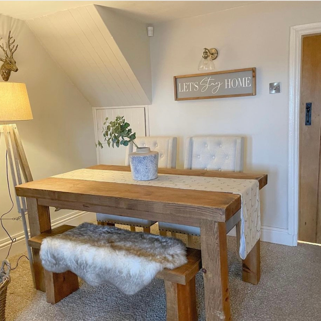 Chopwell Dining Table And Benches -
