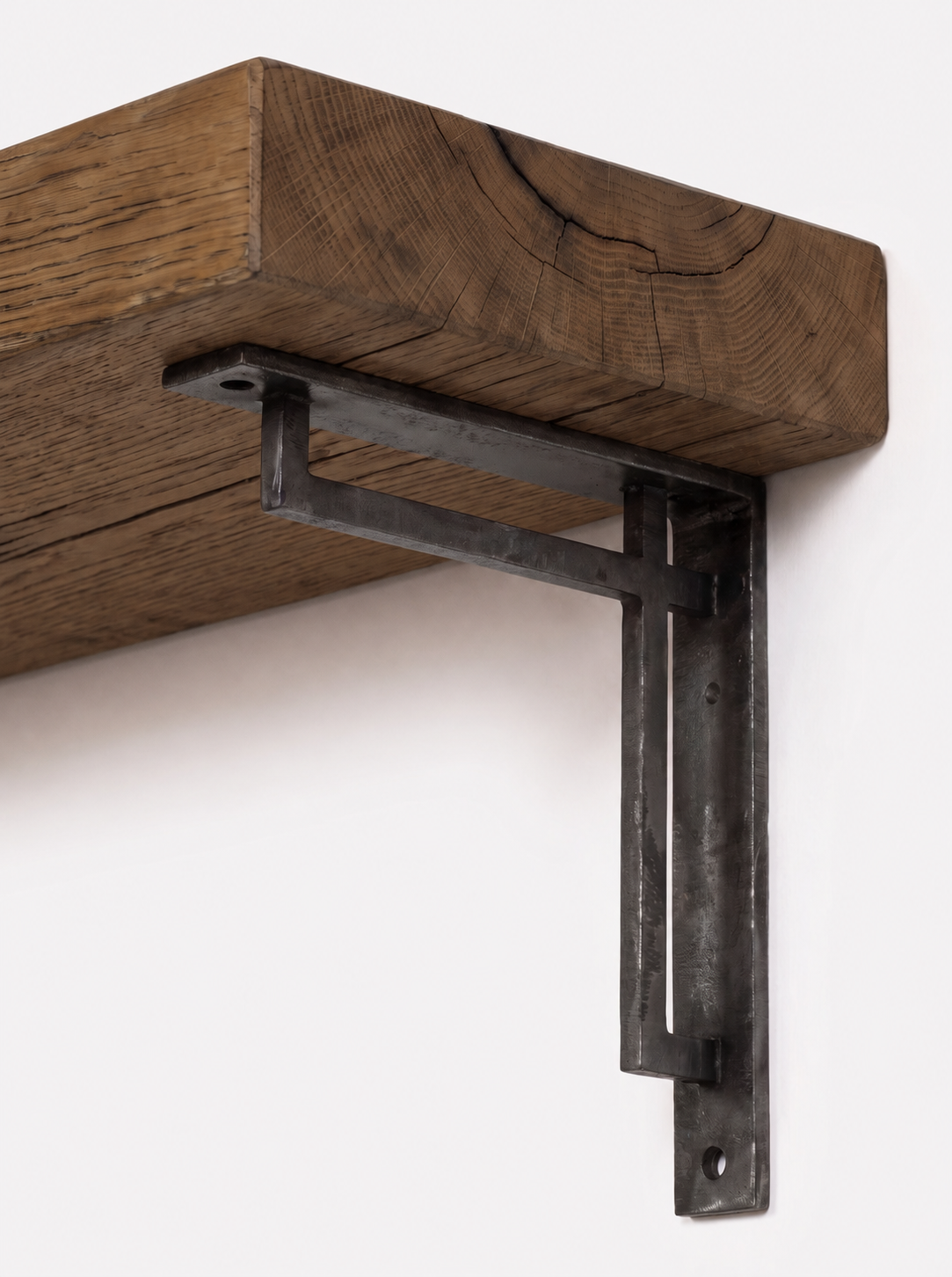 Regent Solid Shelf with Metal Brackets - 8x2 Oak Shelf (19x4cm) - Bracketed Shelves