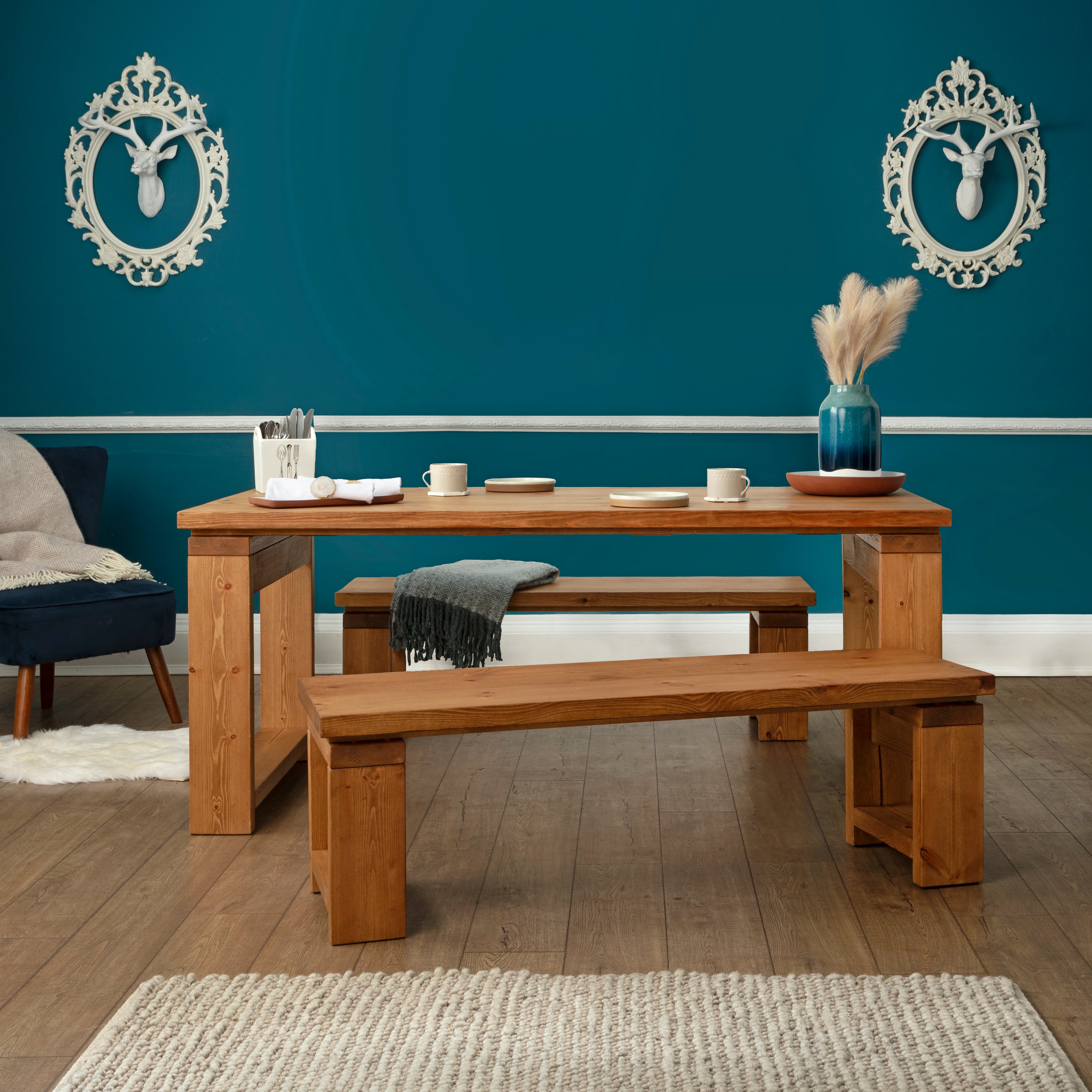 Sandyford Dining Table And Benches