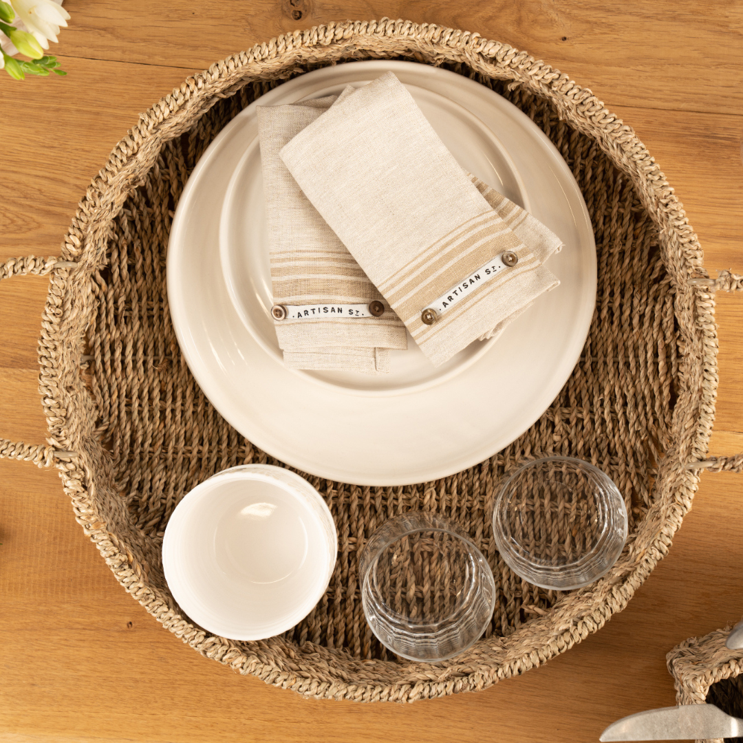 Seagrass Large Round Tray With Handles - Tableware