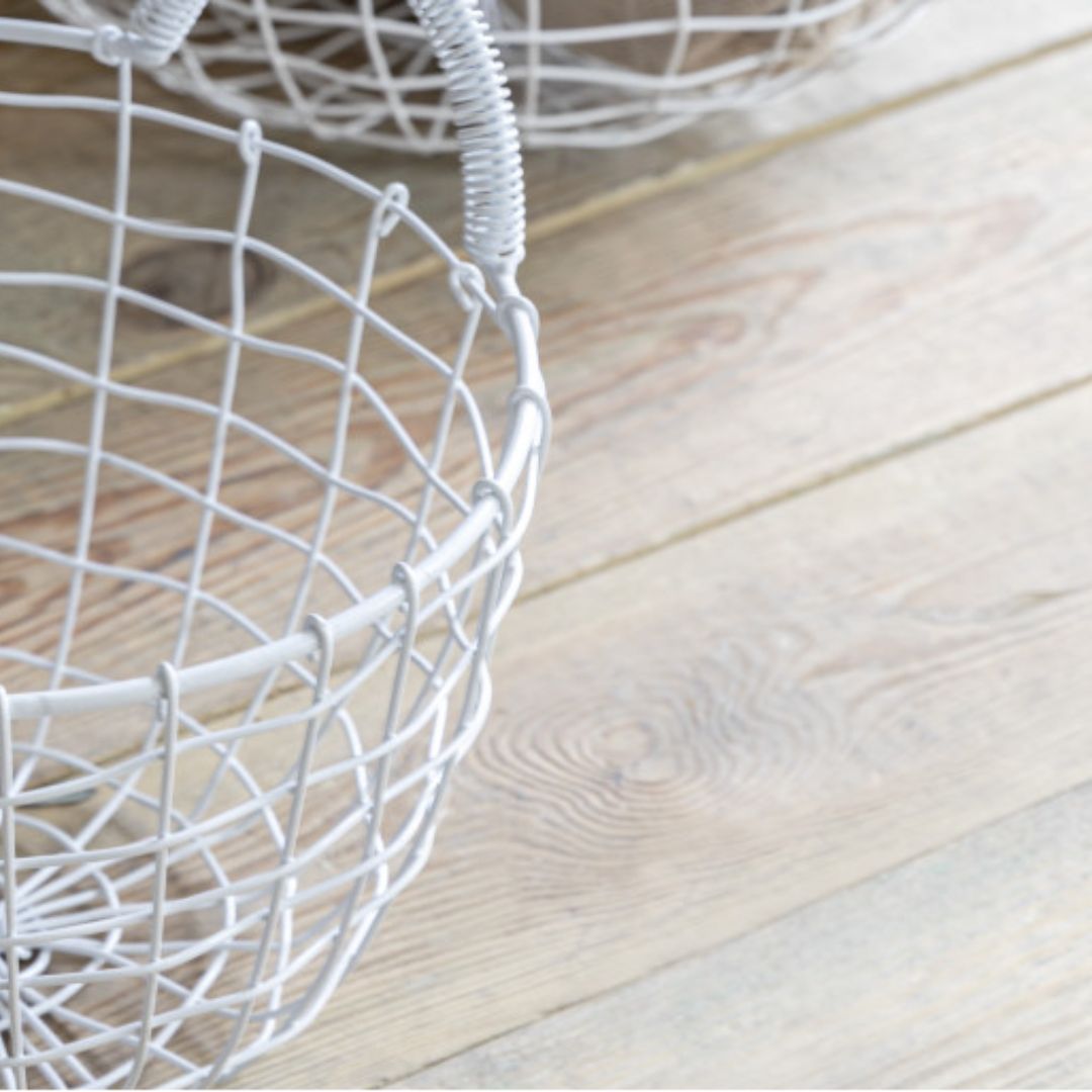 White Wire Basket - Small -