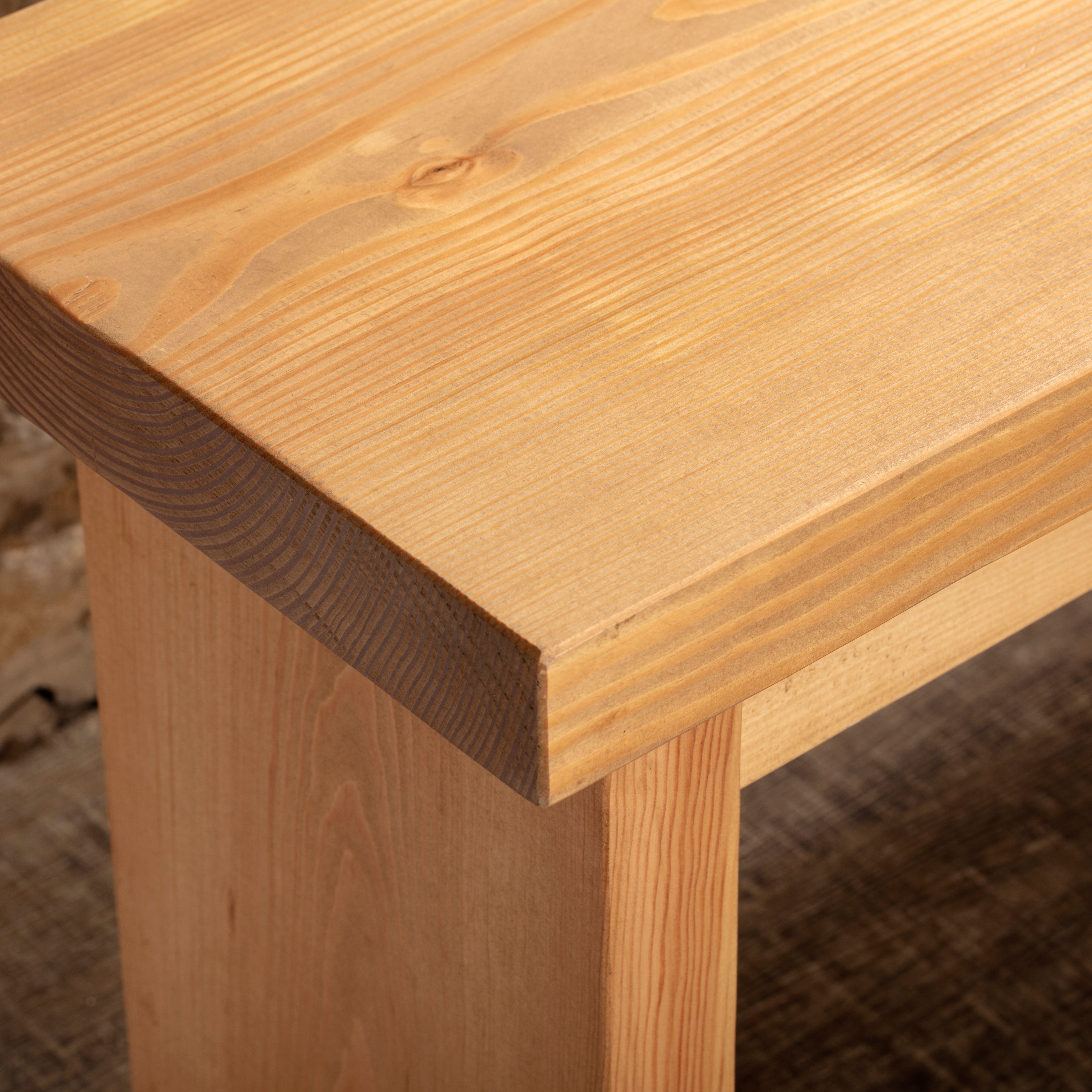 Wylam Dining Table And Benches -