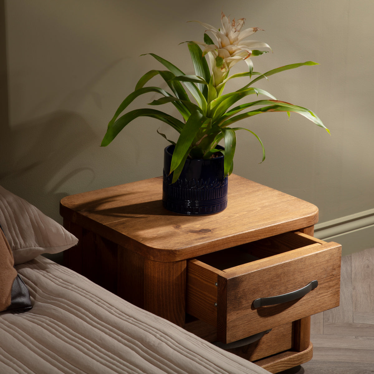 Slaley Bedside Table