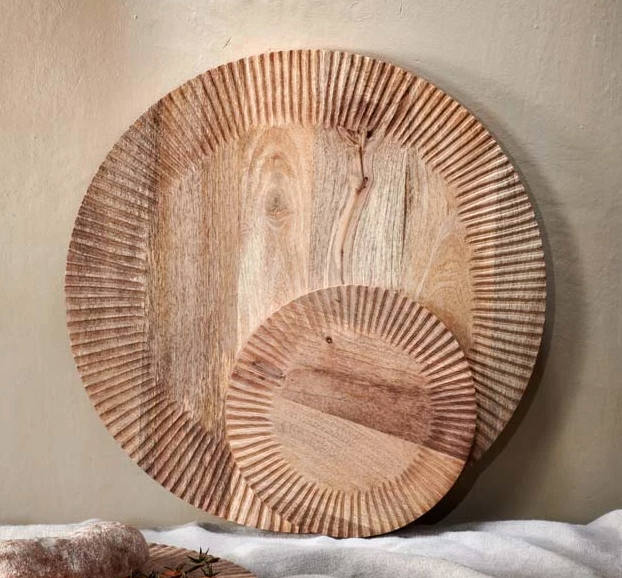 Circular Wooden Chopping Board  Large - Kitchenware