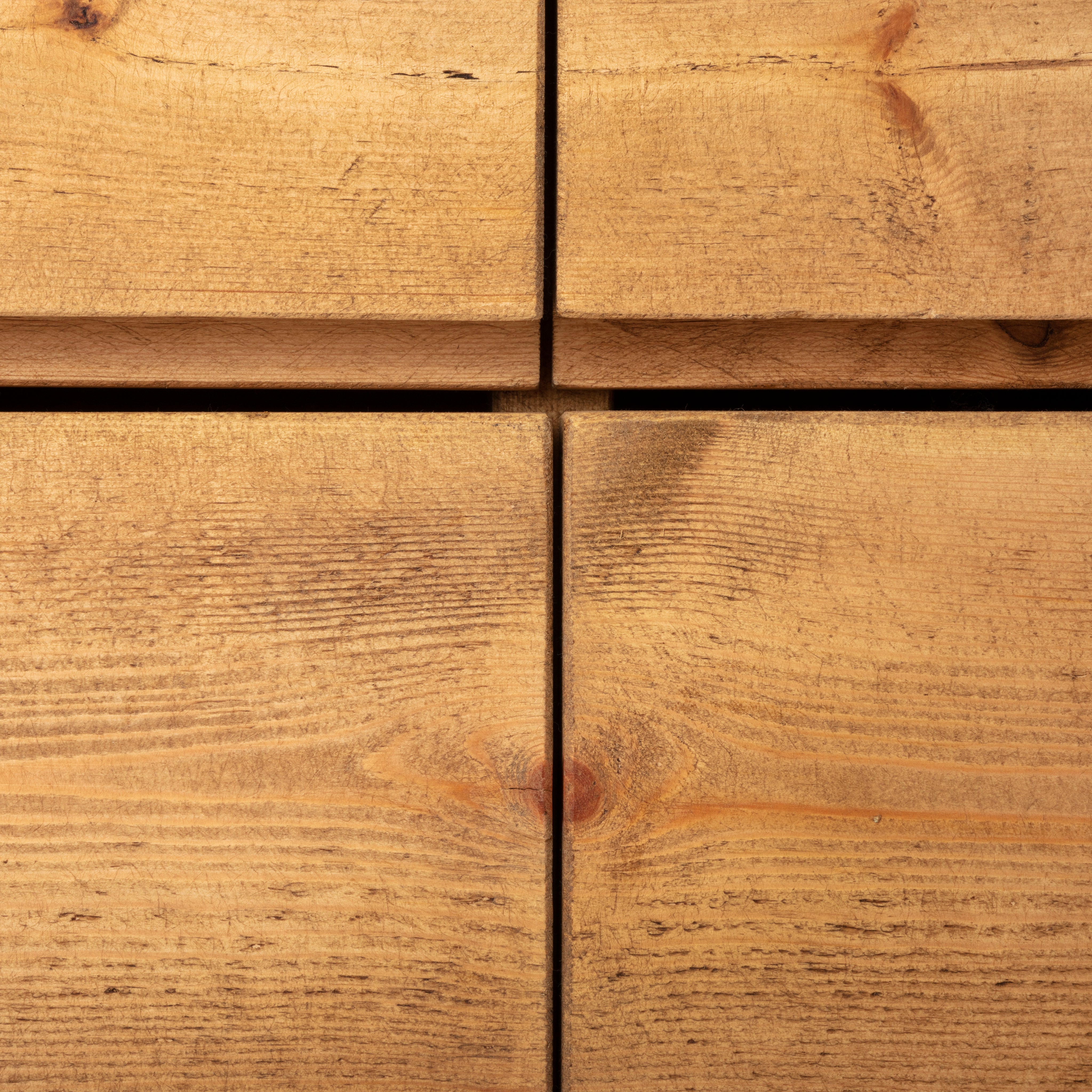 Pandon Chest Of Drawers -