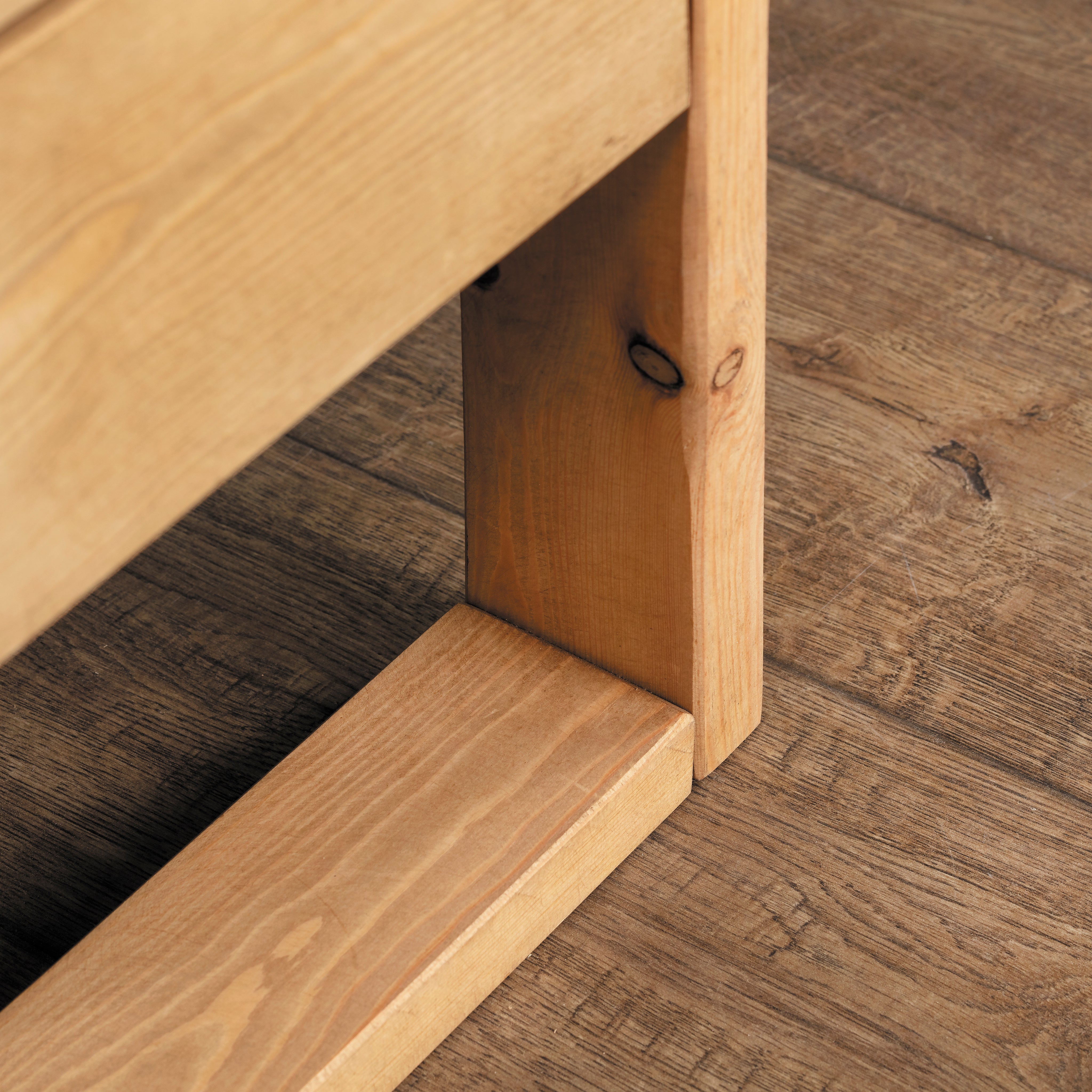 Sandyford Bedside Table With Drawer - Bedroom Furniture