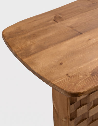 Corbridge Column Dining Table