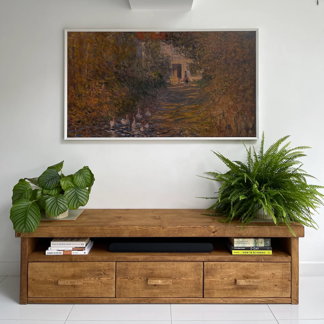 Derwent TV Stand - 