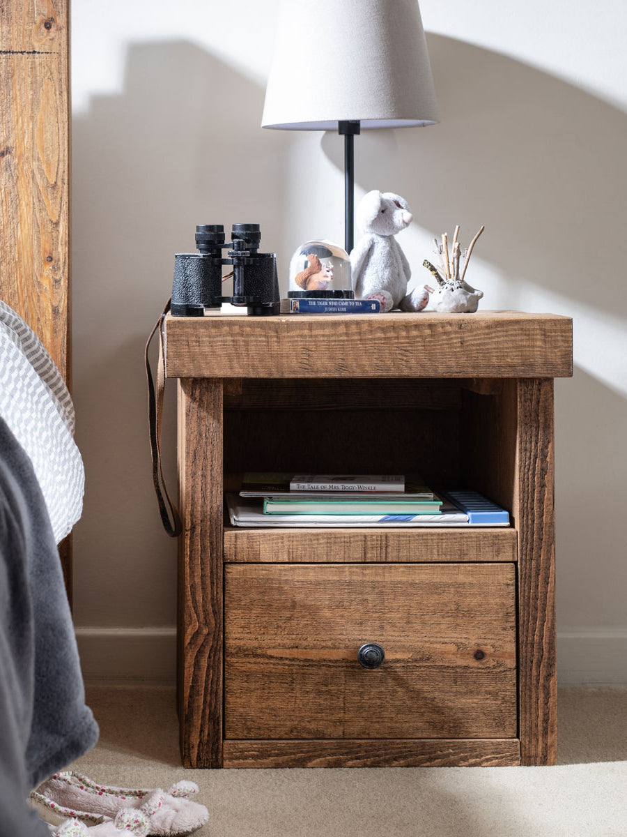 Derwent 1 Drawer Bedside Table