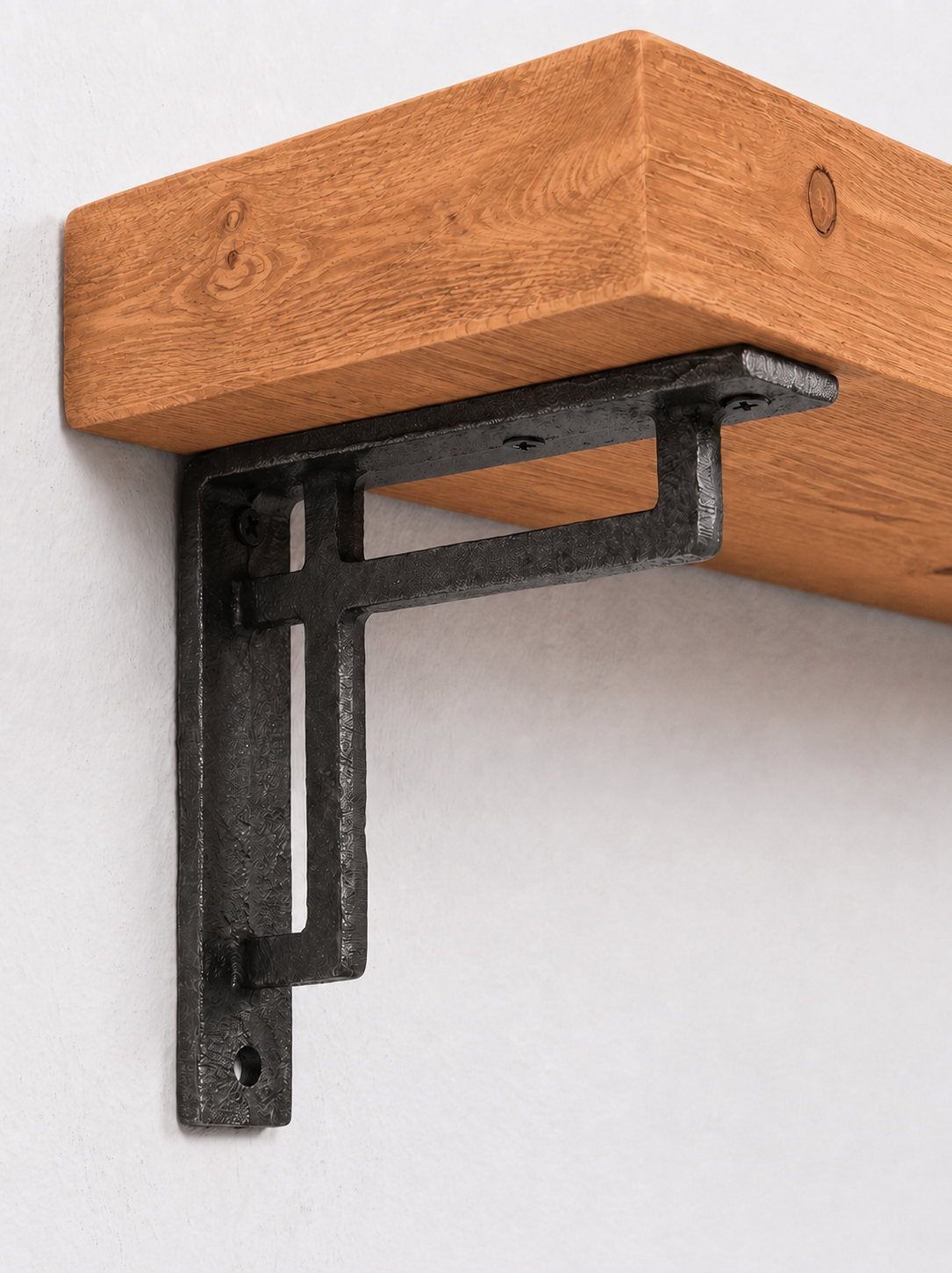 Regent Rustic Wooden Shelf with Metal Brackets - 14.5cm x 4.5cm - Bracketed Shelves