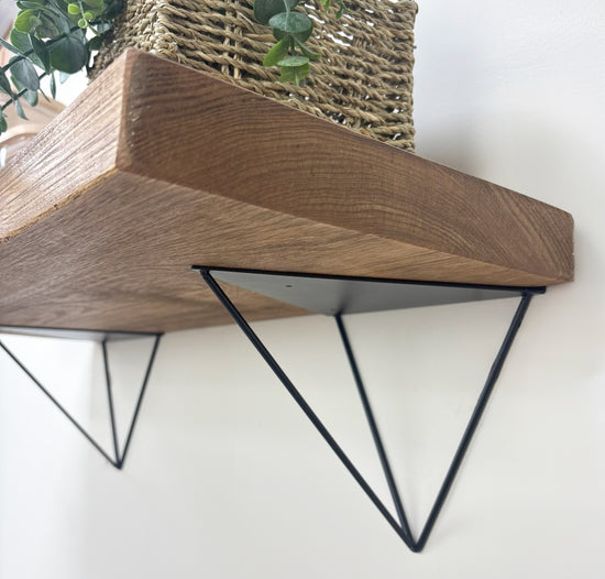 Bowes Rustic Wooden Shelf with Black Metal Brackets - 29cm x 4.5cm - 