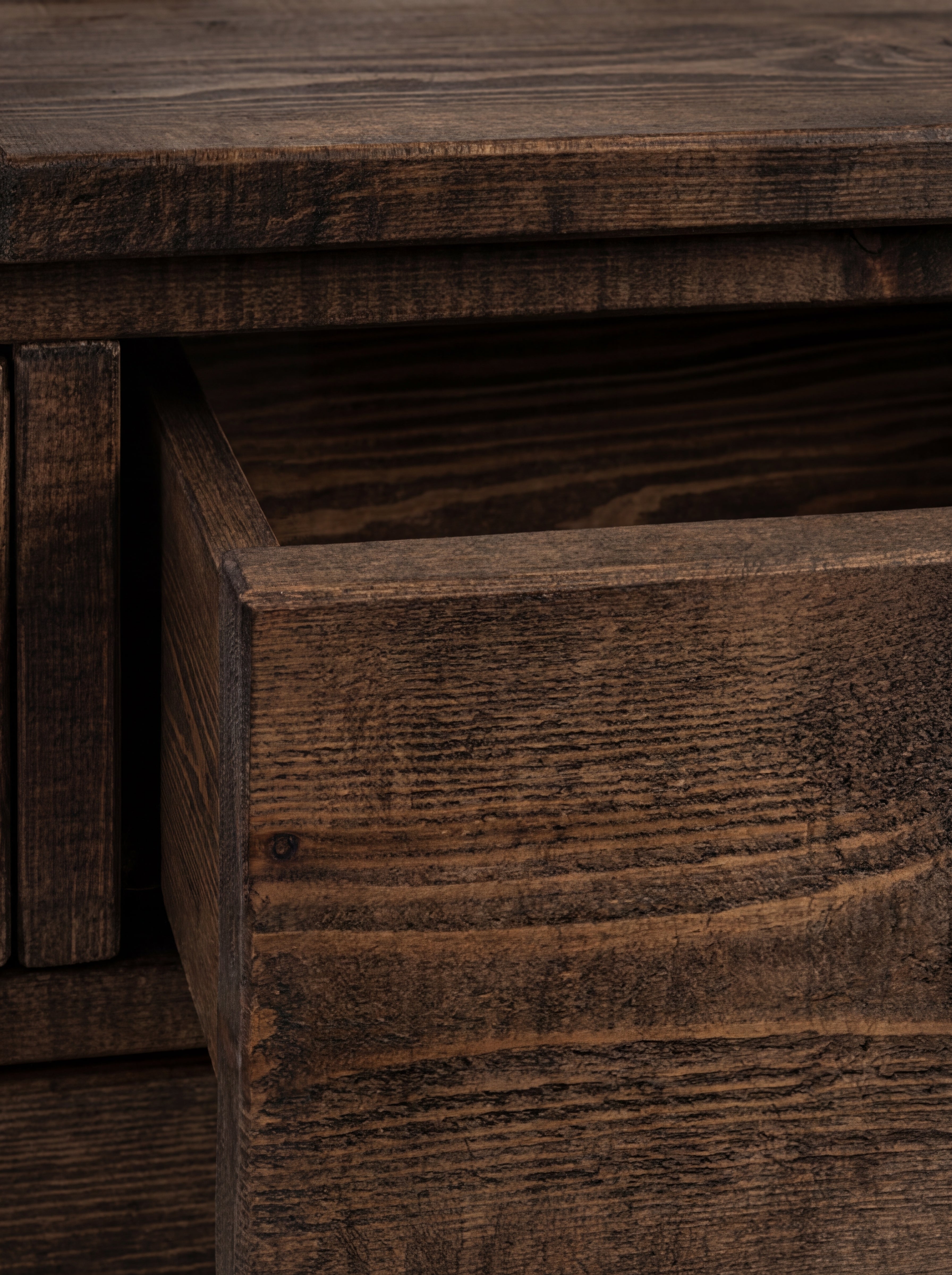 Coleridge Chest of Drawers - Chest Of Drawers