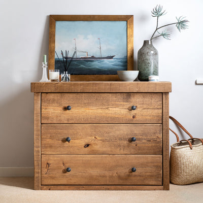 Derwent Small Chest Of Drawers - Chest Of Drawers