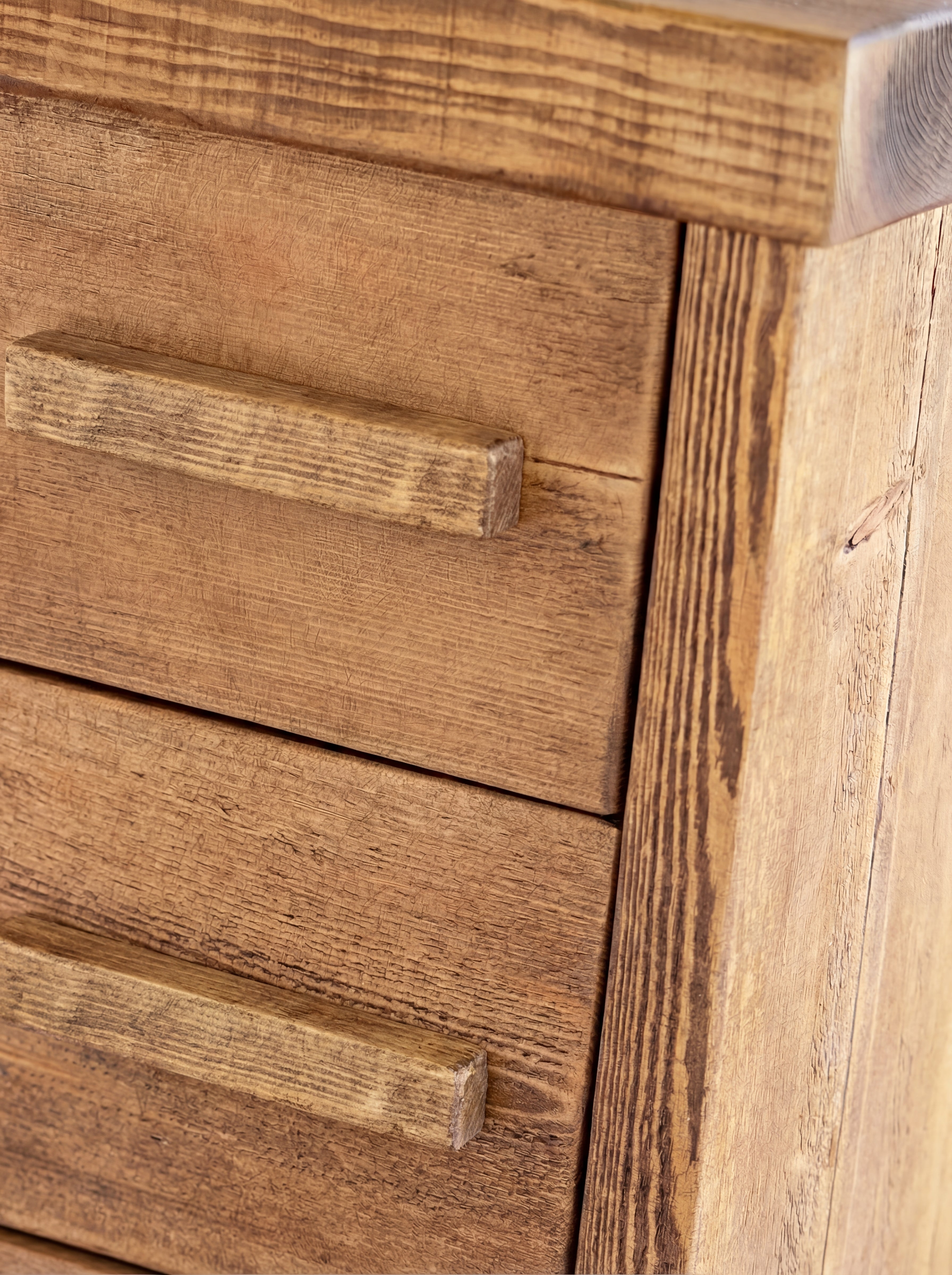 Derwent Large Chest Of Drawers