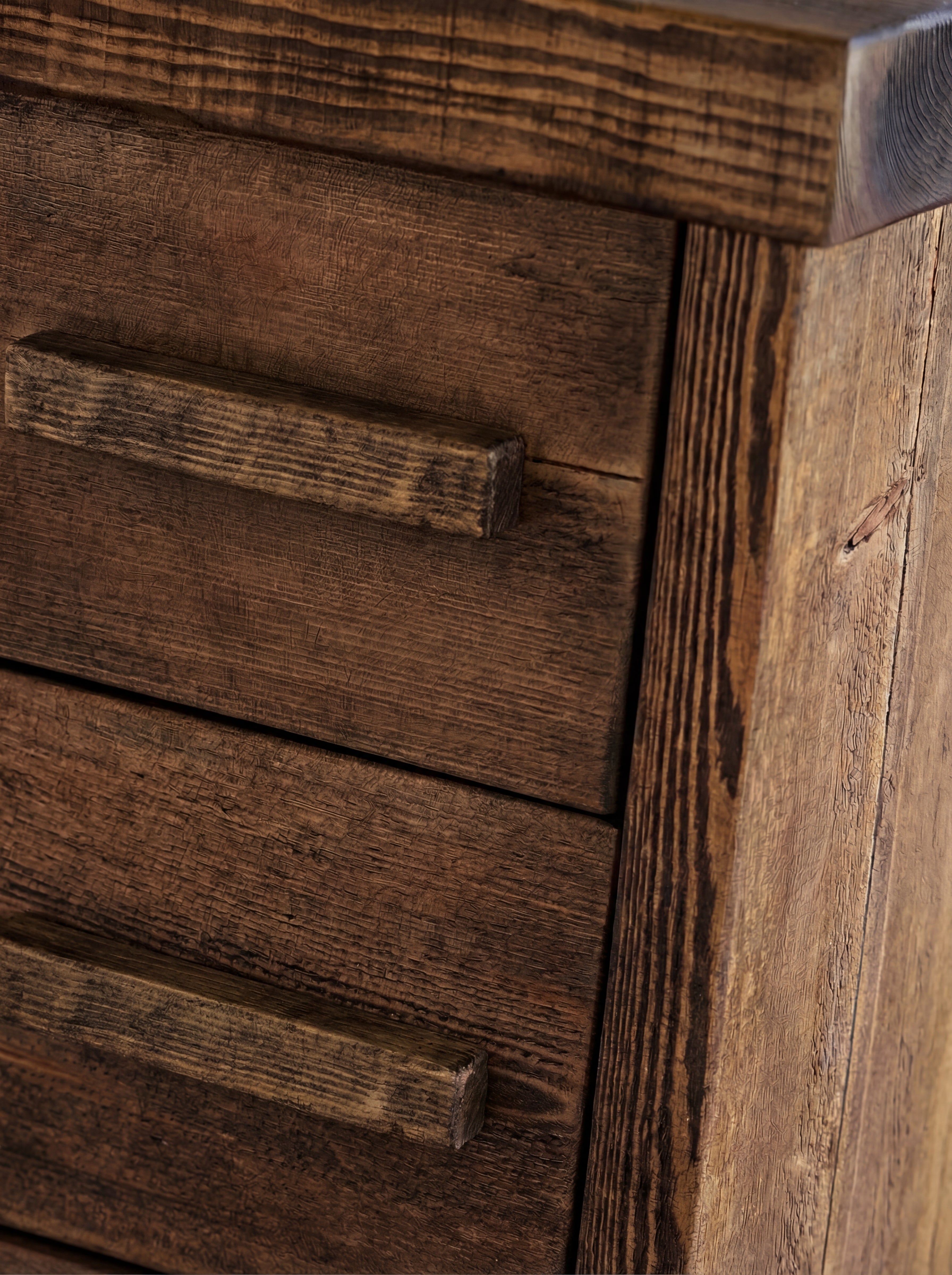 Derwent Large Chest Of Drawers