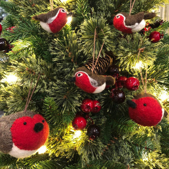 Felt Robins Decoration - Christmas Decorations