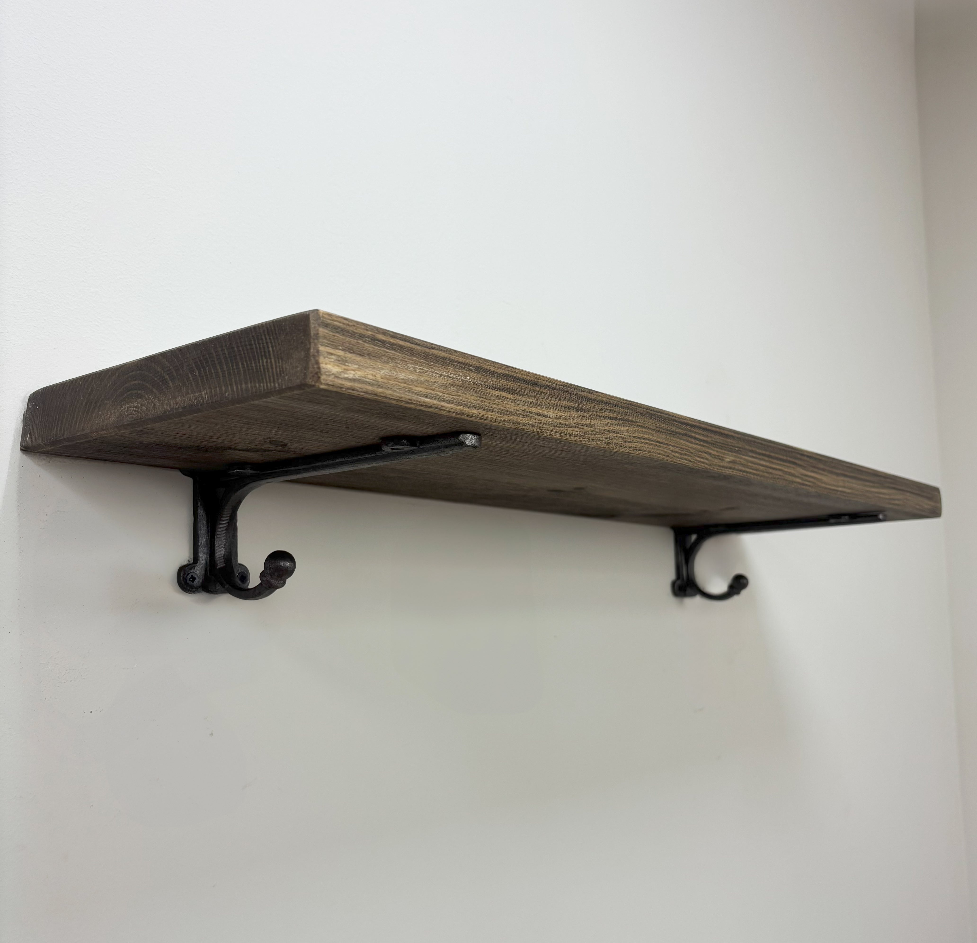 Hutton Shelf Bracket