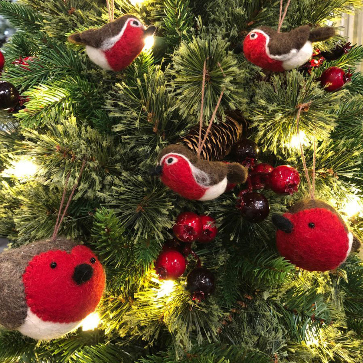 Small Felt Robin Decoration - Christmas Decorations