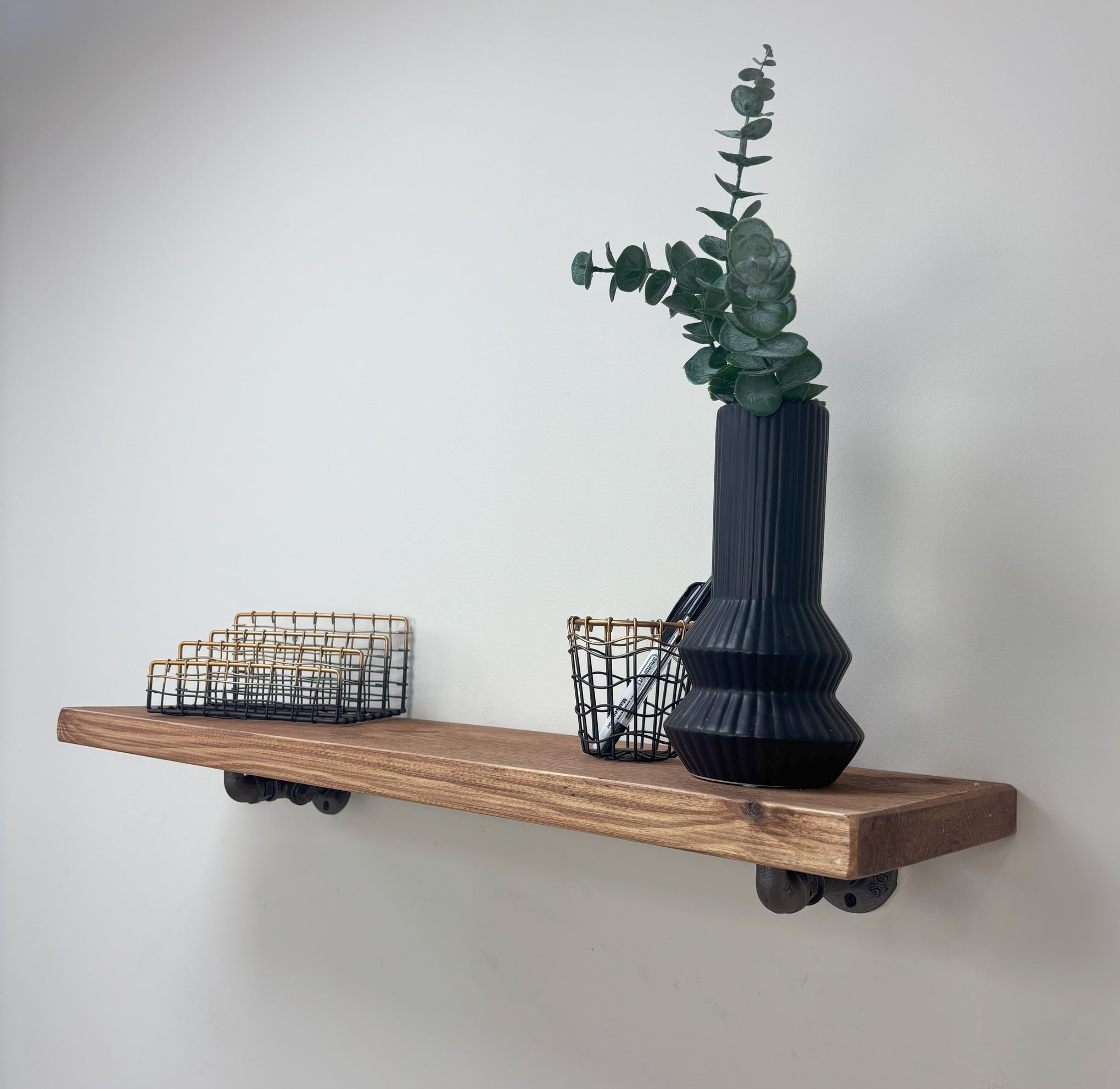 Wingate Rustic Wooden Shelf with Brackets - 22cm x 4.5cm - 
