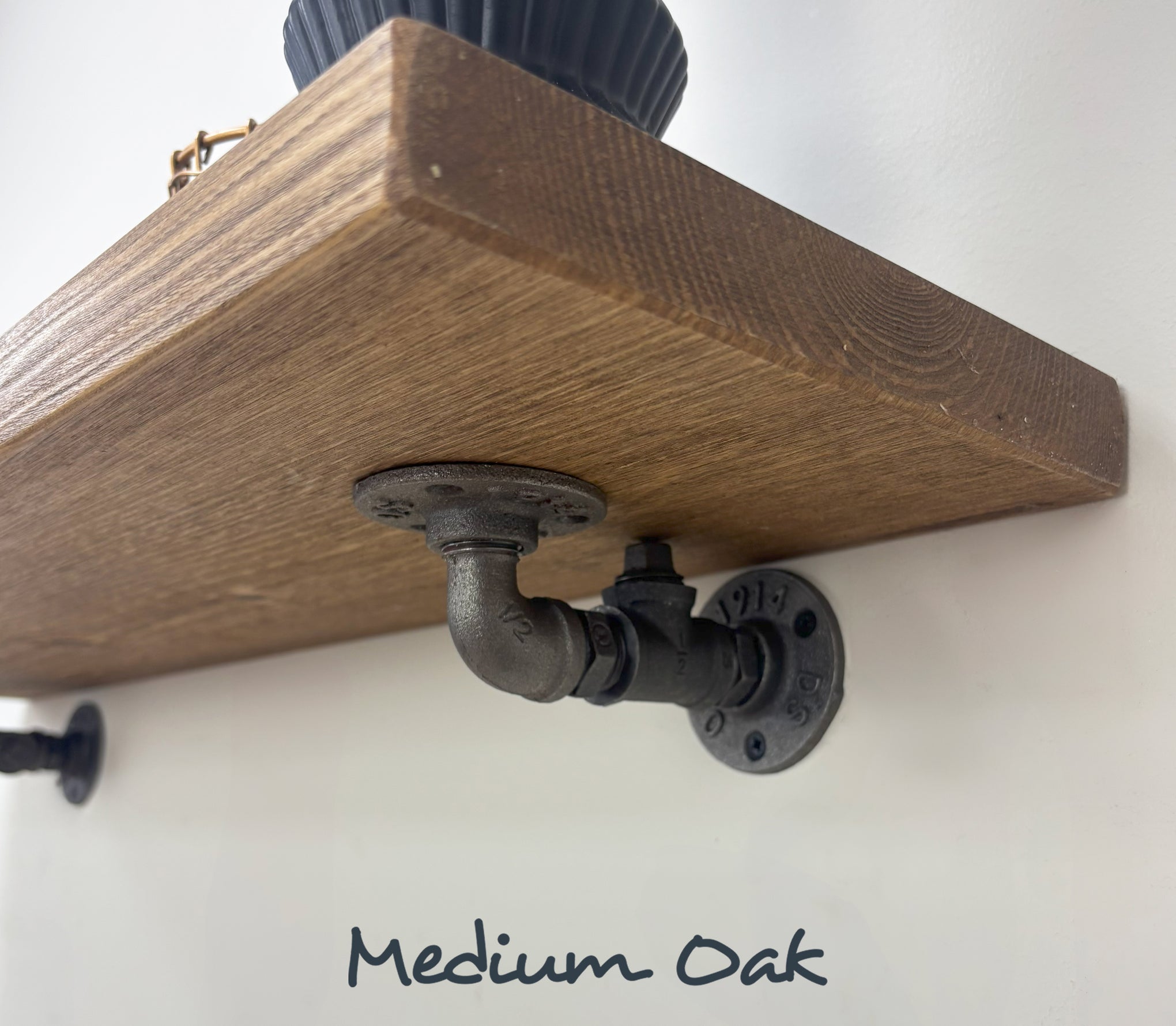 Wingate Rustic Wooden Shelf with Brackets - 22cm x 4.5cm - 
