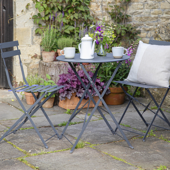 Grey metal bistro table deals