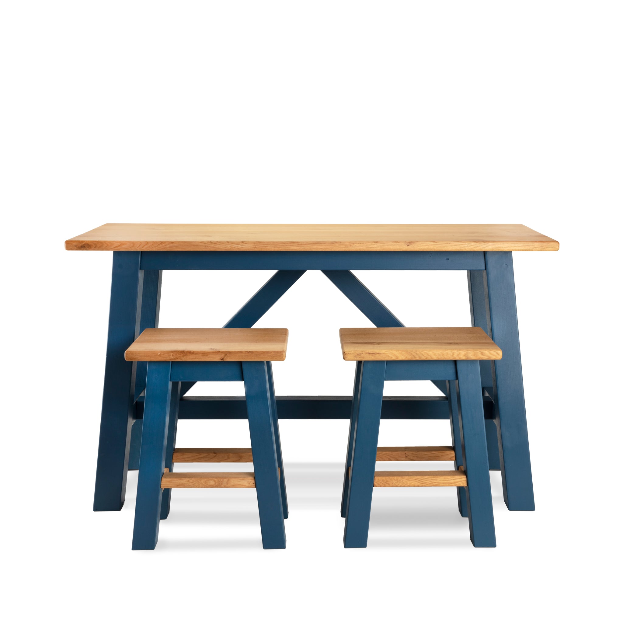 Painted Oak Breakfast Bar & Stools Langley Oak Collection